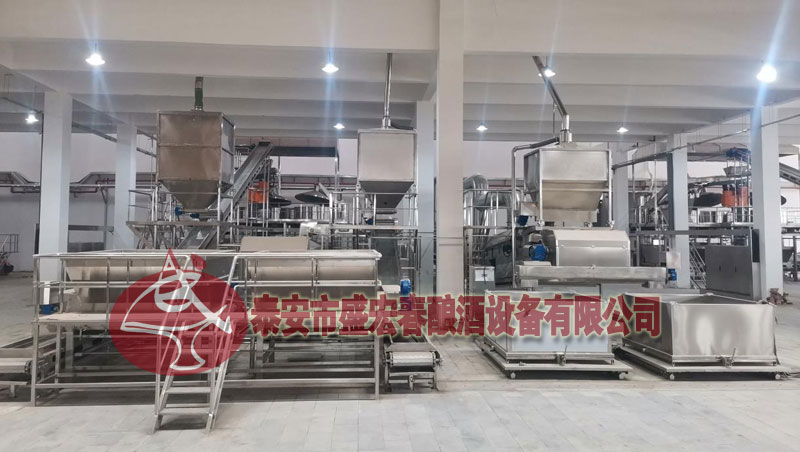 河南（nán）皇溝酒業智能化設備生產線
